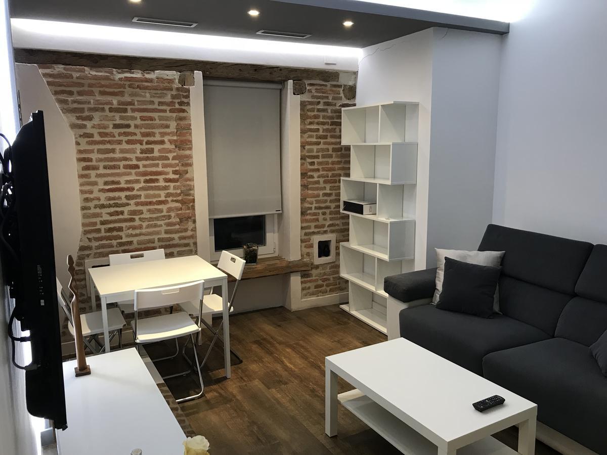 Airva: Apartamento Duque De La Victoria Βαγιαδολίδ Εξωτερικό φωτογραφία